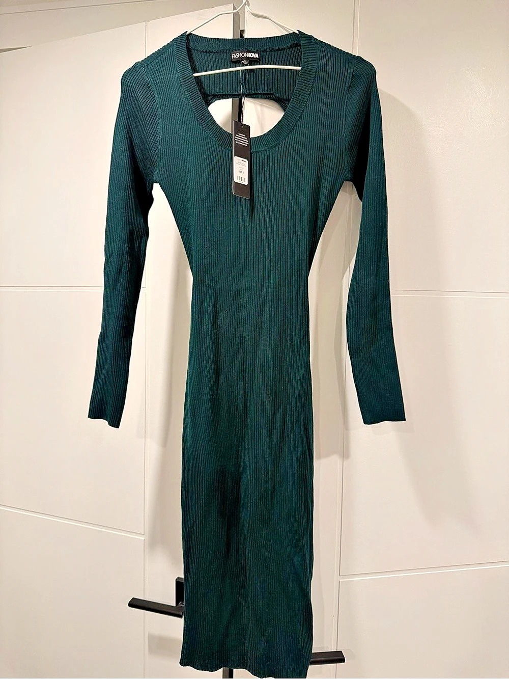 Fashion Nova Ribbed Long Sleeve Maxi Dress in Green